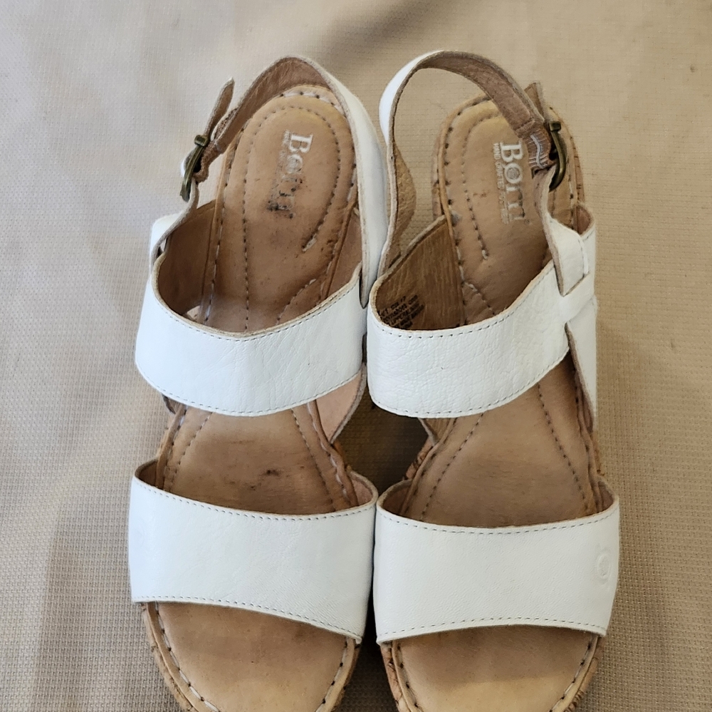 Born Fleet White Sandals Genuine Leather Women Size 9m - Picture 2 of 8